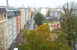 Wohnung kaufen in Invalidenstraße, 10115 Mitte, - Nähe Invalidenpark/ Altbau-Wohnung mit Lift und Parkett (für Anleger und Selbstnutzer )