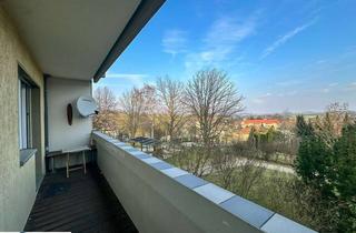 Wohnung kaufen in Sonnenblick, 02748 Bernstadt, 3 Raumwohnung mit Balkon in Bernstadt a.d. Eigen!