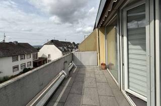 Wohnung mieten in Tarforster Straße 31, 54296 Tarforst, Gepflegte 4-Zimmer Dachgeschosswohnung in Trier-Tarforst