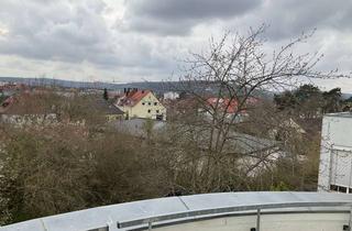 Wohnung mieten in Henlestr., 97074 Frauenland, Ein Balkon mit tollem Ausblick wartet auf Sie