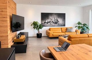 Wohnung mieten in Auensteiner Str. 17, 74232 Abstatt, Luxuriöse 3,5-Zimmer Dachgeschosswohnung mit Balkon in Abstatt