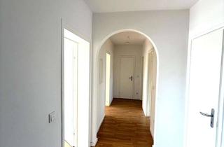 Wohnung mieten in Eisenacher Straße, 96450 Coburg, Helle 3-Zimmer-Wohnung mit 2 Balkonen in Coburg-Eisenacher Straße