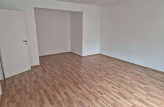 Wohnung mieten in Defregger Straße 11, 12435 Plänterwald, Helle 2 Zimmer Wohnung mit Balkon! (WG-Geeignet)