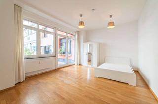 Wohnung mieten in Prenzlauer Allee 36L, 10405 Prenzlauer Berg, Bright Ground Floor Studio Apartment in Prenzlauer Berg