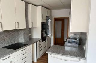 Wohnung mieten in 97688 Bad Kissingen, Großzügige 4 - Zimmerwohnung mit Einbauküche und Dachterrasse in der Fußgängerzone von Bad Kissingen