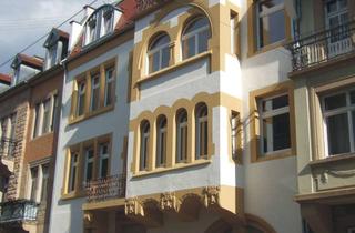 Wohnung mieten in 76227 Durlach, KA-Durlach / schöne 4-Zi-Whg mit Balkon und Turmbergblick in stilvollem Altbau / ab 01.05.2026 frei