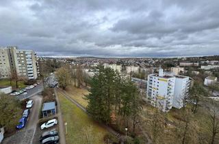Wohnung mieten in Am Schwarzenberg 37, 97078 Lindleinsmühle, 67m² 3-Zi.-Whg. mit Balkon & seltenem Weitblick