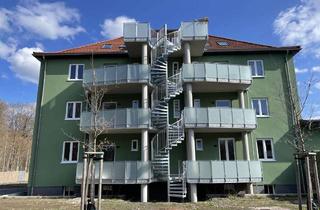 Wohnung mieten in 98693 Ilmenau, Erstbezug nach Sanierung - großzügige 2-Raum-Wohnung mit Balkon in idyllischer Lage!