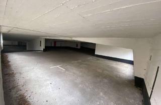 Garagen mieten in Saatwinkler Damm 369, 13599 Haselhorst, Einem Monat mietfrei!!! Motorradstellplatz im Parkhaus Saatwinkler Damm 369 ab sofort frei!