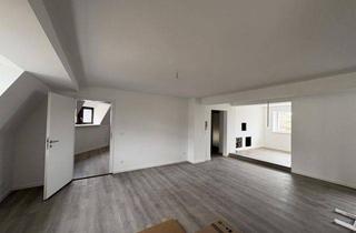 Wohnung mieten in Markt 22, 08468 Reichenbach, Erstbezug in fulminanter Wohnung mit Balkon in Stadtmitte zu vermieten!