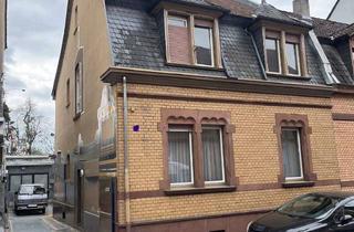 Mehrfamilienhaus kaufen in 68259 Feudenheim, Mehrfamilienhaus mit großem Garten & Werkstatt in top Lage von Mannheim - Feudenheim