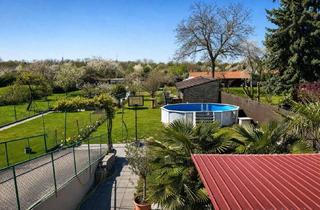 Haus kaufen in 68307 Sandhofen, Zwei Einfamilienhäuser auf 1.198 m² – Mehrgenerationenwohnen, Kapitalanlage oder Entwicklung