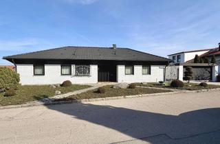 Haus kaufen in 72644 Oberboihingen, WOHNEN AUF EINER EBENE: EFH mit 4 Schlafzimmern & XXL Arbeitsraum!