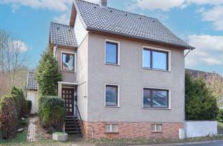 Haus kaufen in 31061 Alfeld, Eigenheim mit Garten und Balkon in Familienfreundlicher Lage