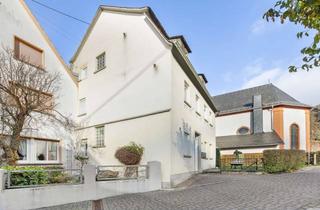 Haus kaufen in 56348 Kestert, Zweifamilienhaus in Kestert sucht neuen Eigentümer!