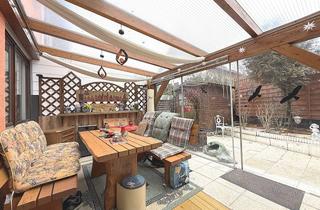 Reihenhaus kaufen in 74336 Brackenheim, Attraktives Reihenhaus mit Garage im gepflegten Zustand in Brackenheim