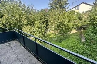 Haus kaufen in 71640 Ludwigsburg, Dreifamilienhaus am beliebten Märchengarten in Ludwigsburg