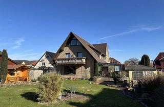 Einfamilienhaus kaufen in 32609 Hüllhorst, Kindergerechtes, grundsolides Einfamilienhaus im Zentrum von Schnathorst...