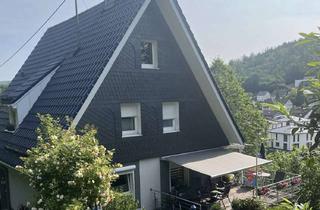 Einfamilienhaus kaufen in 57250 Netphen, Ansprechendes Einfamilienhaus mit Einliegerwohnung