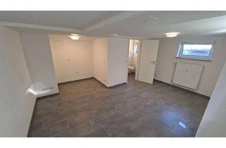 Büro zu mieten in Bangertstraße, 23843 Bad Oldesloe, heller Lagerraum/ Büro mit eigenem Eingang & WC zu vermieten