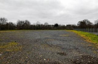 Gewerbeimmobilie mieten in 65439 Flörsheim, Verfügbar ab 01.10.2026: Befestigtes Gewerbegrundstück mit Toranlage und Bordsteinabsenkung