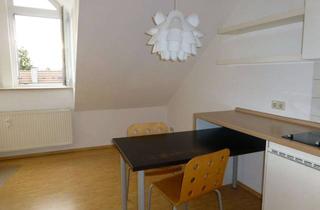 Wohnung kaufen in 75175 Südoststadt, Super Kapitalanleger! Nähe FH! Schöne 2-Zimmer-Maisonette-DG-Wohnung