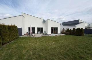 Wohnung mieten in Habichtstraße 16, 35287 Amöneburg, Barrierearme hochwertige 3-Zimmer Wohnung mit EBK, Terrasse und Garten in Amöneburg-Mardorf