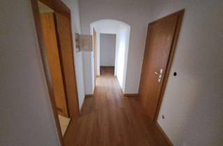 Wohnung mieten in Hans-Murauer Str., 84359 Simbach, Helle 2-Zimmer-Wohnung mit Balkon im 2. OG in Simbach am Inn