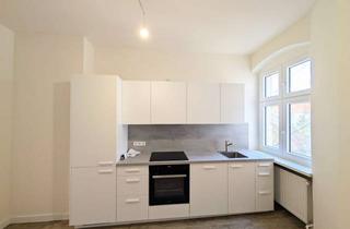 Wohnung mieten in Berliner Straße 87, 13507 Tegel, 2-Zimmer-Wohnung mit Balkon, Abstellraum und Einbauküche direkt gegenüber der Hallen am Borsigturm