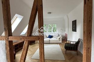 Wohnung mieten in 14532 Kleinmachnow, Helle 4-Zimmer-Dachgeschosswohnung mit Wintergarten - Zeitmietvertrag (9 Monate)