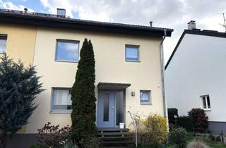 Haus kaufen in Fichtestraße 3c, 76297 Stutensee, Charmantes Reihenendhaus mit 6,5 Zimmern in Stutensee