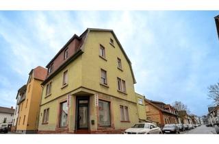 Mehrfamilienhaus kaufen in 69469 Weinheim, Entkerntes Mehrfamilienhaus mit Entwicklungspotenzial