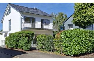 Einfamilienhaus kaufen in 40724 Hilden, Attraktives Einfamilienhaus in gefragter, ruhiger Lage mit viel Grün