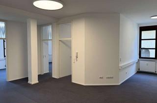 Büro zu mieten in Hospitalgasse 16, 73525 Schwäbisch Gmünd, Helle Gewerbeeinheit für Büro oder Praxis mit moderner Raumaufteilung