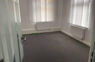 Büro zu mieten in Ernst-Thälmann-Straße 17, 01809 Heidenau, Bürofläche im Wohn- und Geschäftshaus in Heidenau