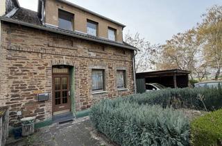 Einfamilienhaus kaufen in 56598 Rheinbrohl, "1.015 m² Freiheit" - Kleines Einfamilienhaus mit Potenzial in Rheinnähe von Rheinbrohl!