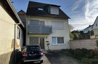 Einfamilienhaus kaufen in 97727 Fuchsstadt, massiv gebautes Wohnhaus in ruhiger Wohnlage von Fuchsstadt