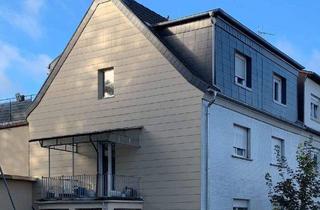 Doppelhaushälfte kaufen in 66125 Saarbrücken, Saarbrücken - Doppelhaushälfte mit 3 Wohneinheiten in Dudweiler zu verkaufen!