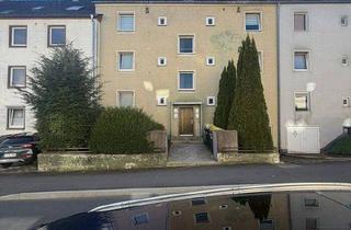 Haus kaufen in 58509 Lüdenscheid, Lüdenscheid - 4- Familienhaus mit großem Garten, kleiner Garage und Stellplatz in Lüdenscheid-Buckesfeld...