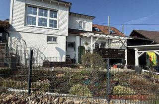 Haus kaufen in 78250 Tengen, Tengen / Wiechs am Randen - Gemütliches Landhäusle im schönen Wiechs am Randen