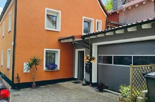 Einfamilienhaus kaufen in 92237 Sulzbach-Rosenberg, Sulzbach-Rosenberg - EFH mit Loft & Garage (Hebebühne möglich)