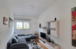 Wohnung kaufen in 92355 Velburg, Velburg - Wohntraum ganz oben - 2-Zimmer-Wohnung mit Dachterrasse