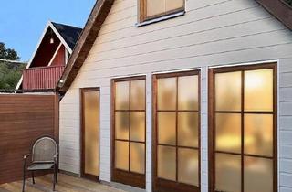 Haus kaufen in 18246 Bützow, Bützow - Gartenhaus am Bützower See, Bootshaus, Wochenendhaus mit Balkon