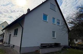 Mehrfamilienhaus kaufen in 91126 Schwabach, Schwabach - 2 Familien Haus Barthelmesaurauch mit Ausbaupotenzial von privat