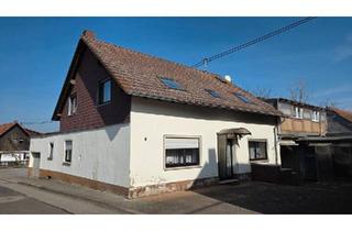 Haus kaufen in 67744 Medard, Medard - Wohnhaus mit Garten, Garagen und Hof