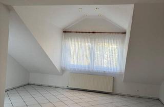 Wohnung kaufen in 68623 Lampertheim, Lampertheim - Eigentumswohnung 2ZKB Ideal für Singles oder Paare