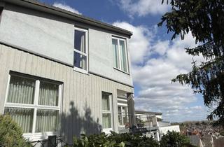 Wohnung kaufen in 55130 Laubenheim, Großzügige, top gepflegte 3,5-Zimmer-Wohnung mit Weitblick in Mainz-Laubenheim