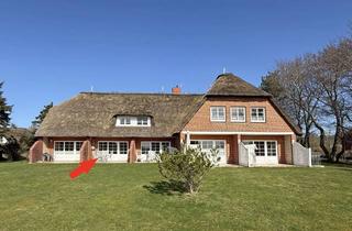 Wohnung kaufen in 25938 Nieblum, Gepflegte Ferienwohnung unter Reet in Strandnähe