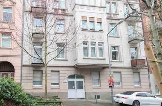 Wohnung kaufen in 65195 Wiesbaden, Charmante Altbauperle in zentraler Lage von Wiesbaden - 2 Zimmer ETW mit 2 Balkonen