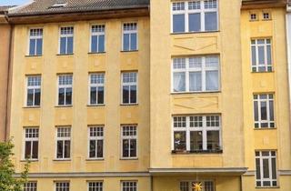 Wohnung kaufen in Fritz-Reuter-Straße, 18057 Kröpeliner Tor-Vorstadt, Vermietet + Provisionsfrei! Lichtdurchflutete 4-Zimmer-Wohnung als solide Kapitalanlage